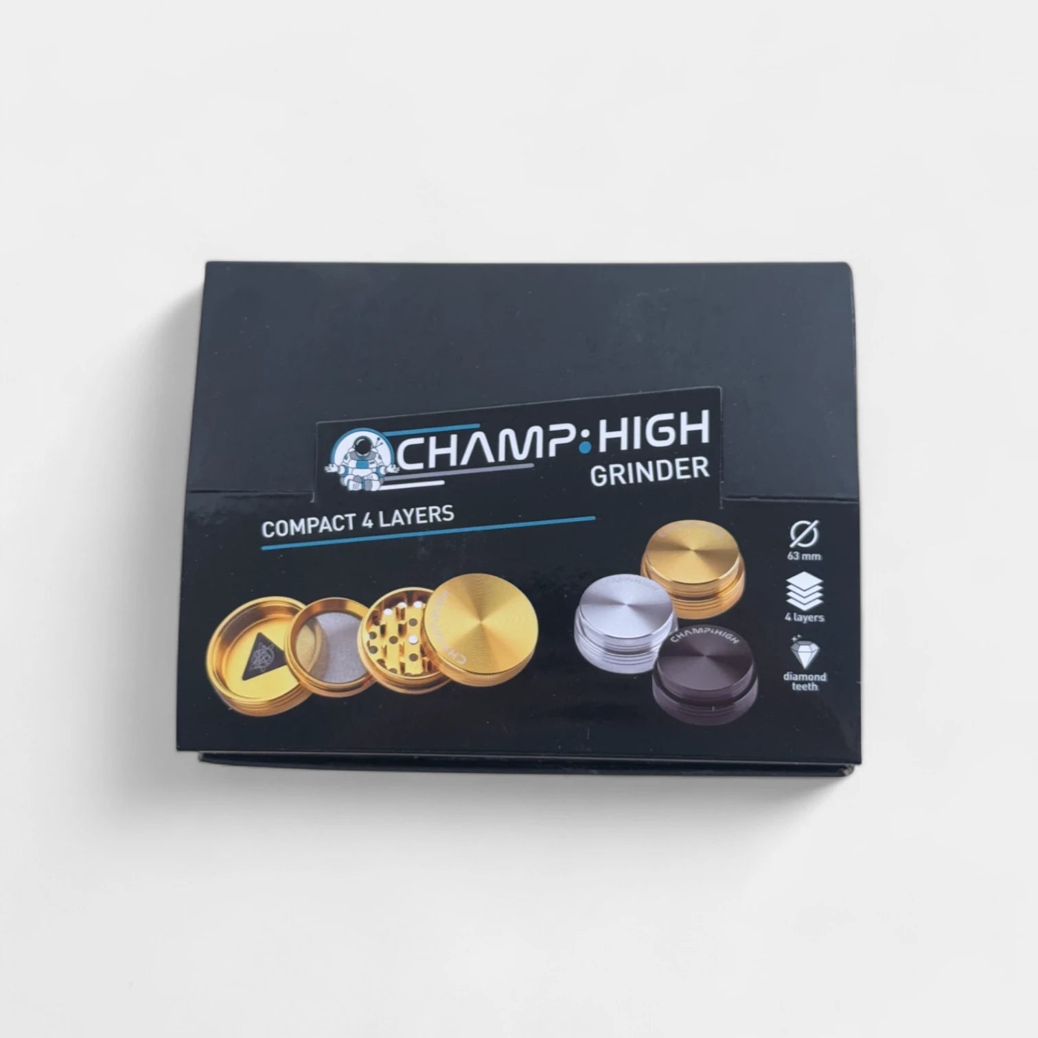 Grinder CBD dans son emballage sur fond blanc