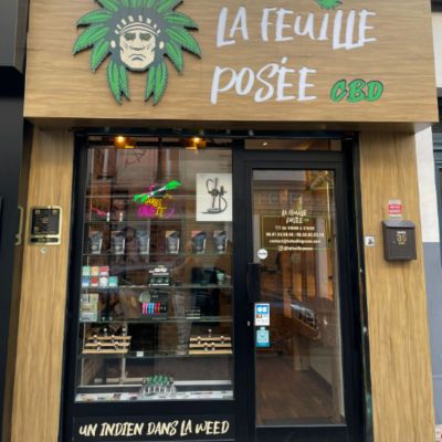 CBD shop à Paris - La feuille posée